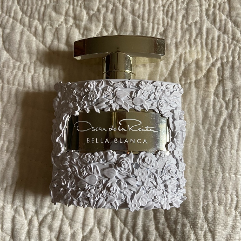 oscar de la renta bella blanca eau de parfum
